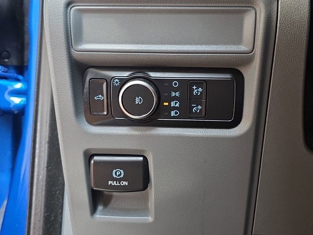 Used 2021 Ford F150 XLT image 16