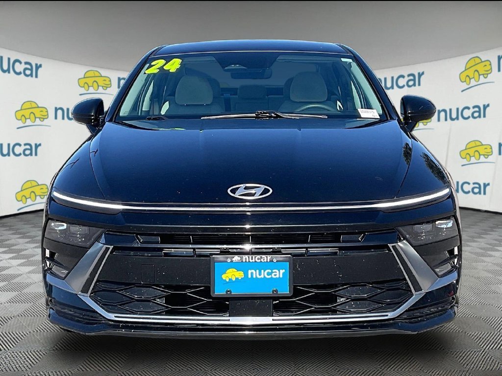 Used 2024 Hyundai Sonata SEL AWD/4WD image 2