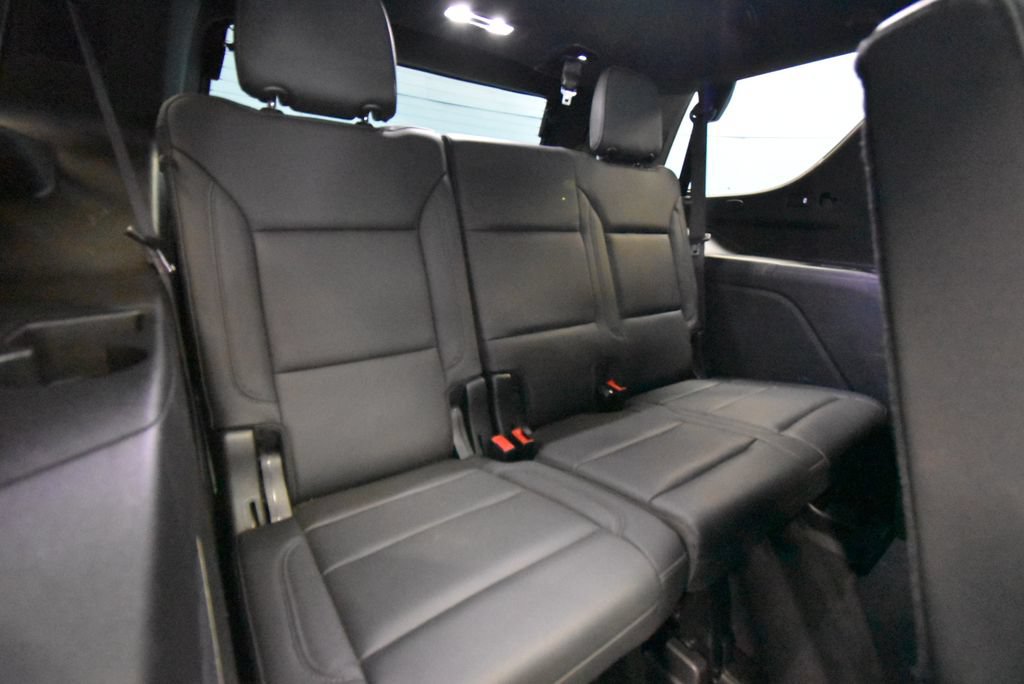 Used 2021 Chevrolet Tahoe Z71 w/ Z71 Signature Package AWD/4WD image 25