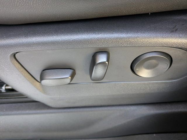 Used 2022 Chevrolet Silverado 1500 ZR2 image 21