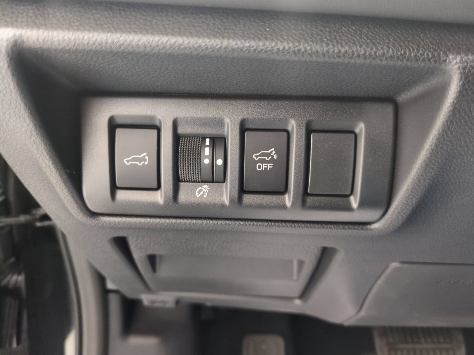Certified 2024 Subaru Outback Limited AWD/4WD image 20