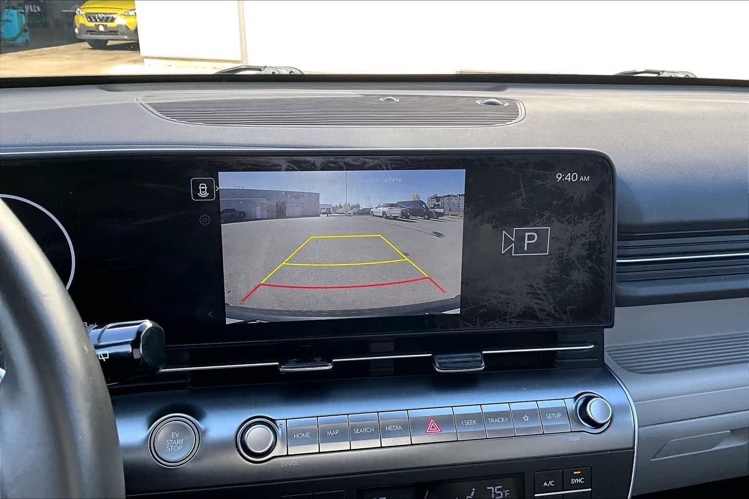 Used 2024 Hyundai Kona SEL FWD image 27