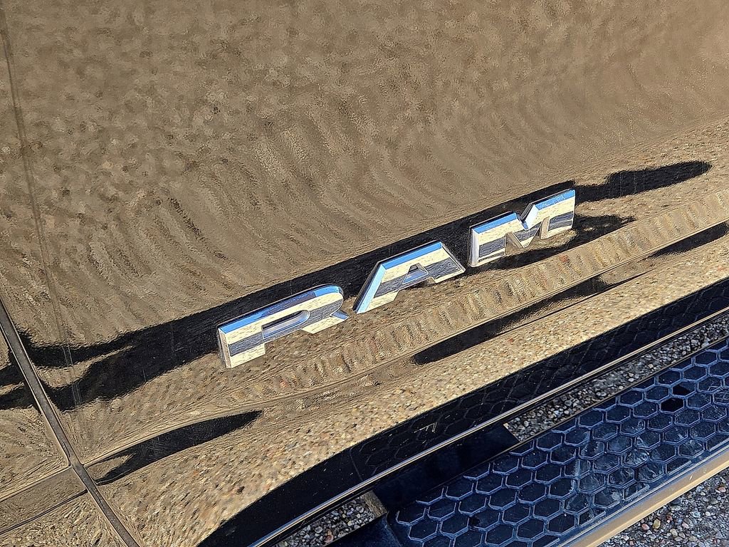 Used 2023 RAM 1500 Lone Star image 10