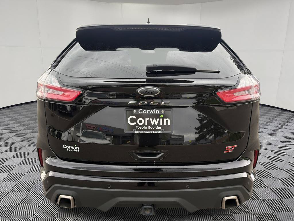 Used 2023 Ford Edge ST AWD/4WD image 6