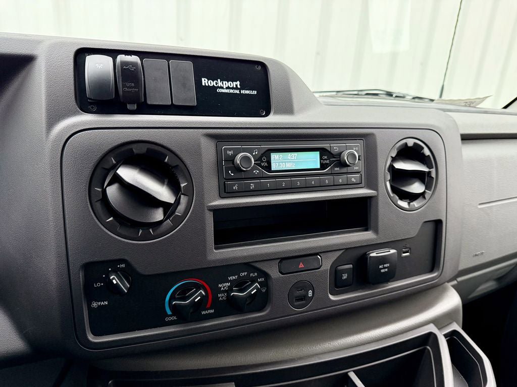 New 2025 Ford E-350 and Econoline 350 Super Duty w/ Power Equipment Group RWD image 30
