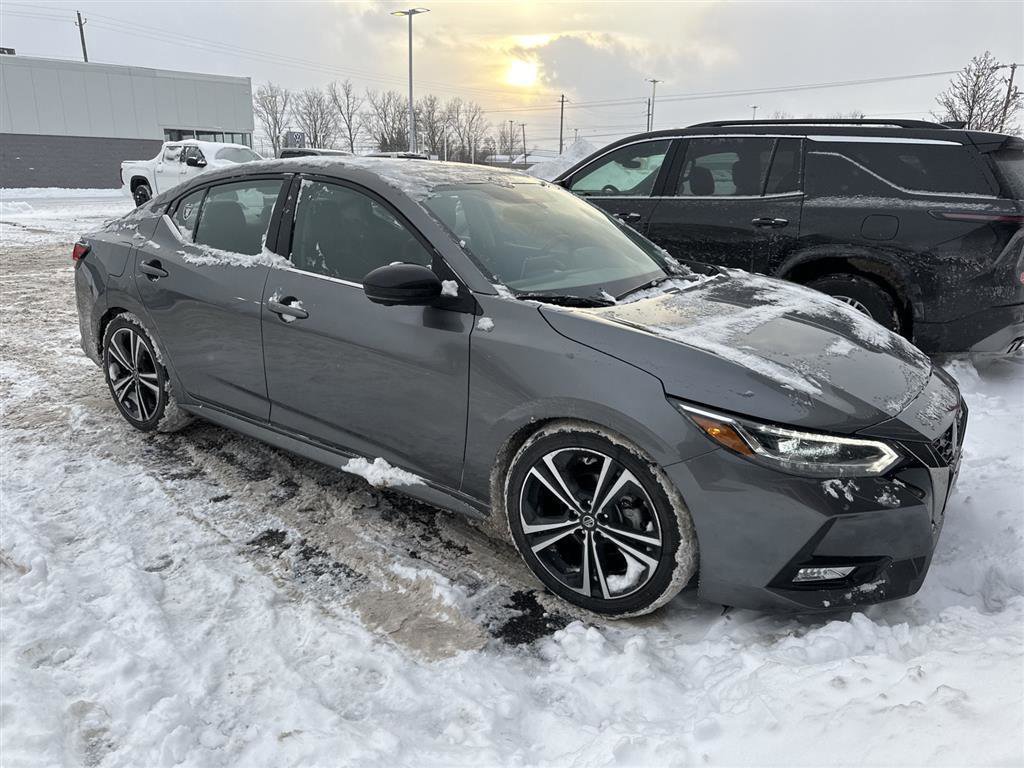 Used 2020 Nissan Sentra SR w/ Premium Package FWD image 2