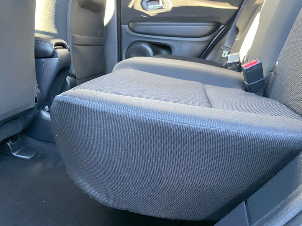 Certified 2017 Honda HR-V LX image 35