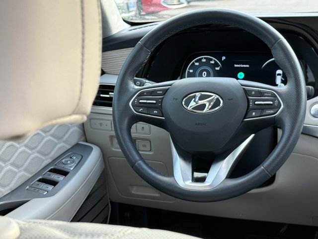 Used 2022 Hyundai Palisade Calligraphy image 29