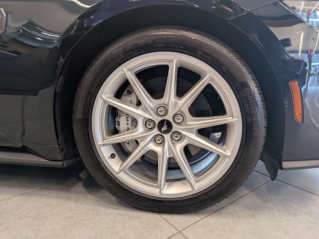 Used 2024 Ford Mustang GT Premium RWD image 10