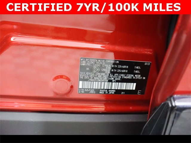 Used 2021 Toyota RAV4 SE w/ Weather & Moonroof Package image 33