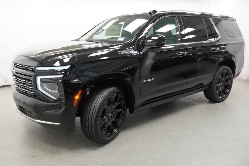 New 2026 Chevrolet Tahoe High Country AWD/4WD image 3