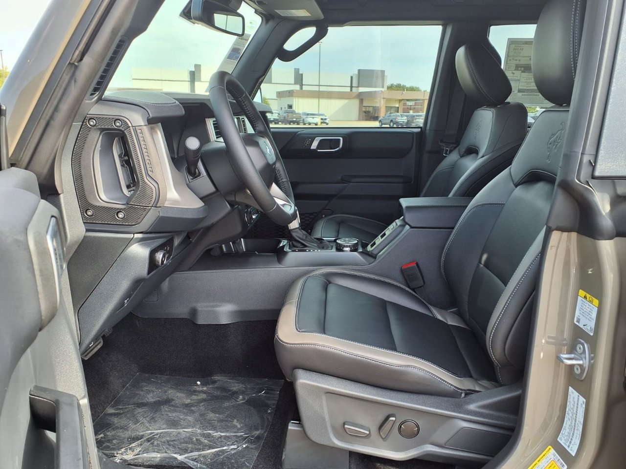 New 2026 Ford Bronco Outer Banks AWD/4WD image 19
