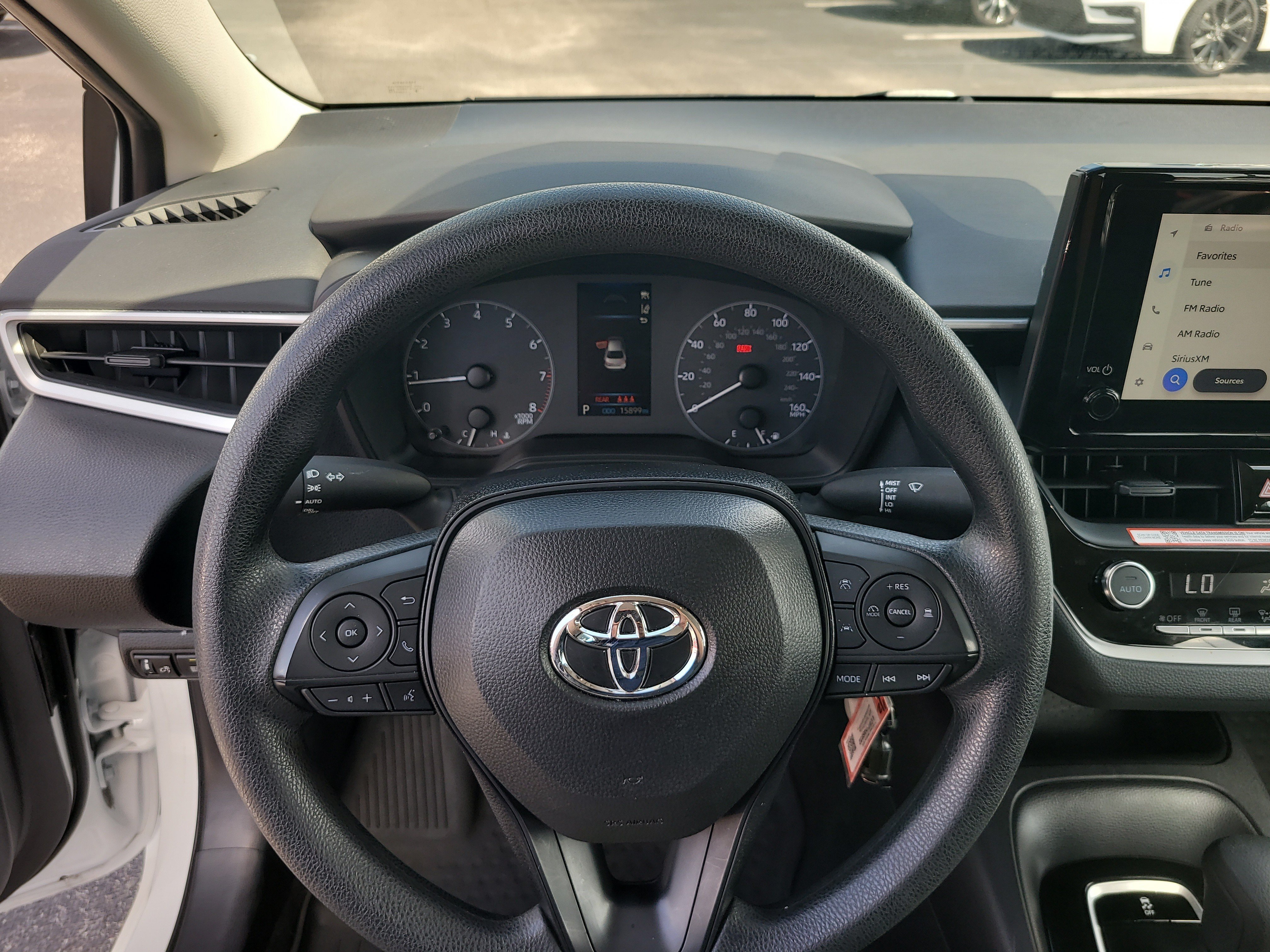 Used 2025 Toyota Corolla LE FWD image 26