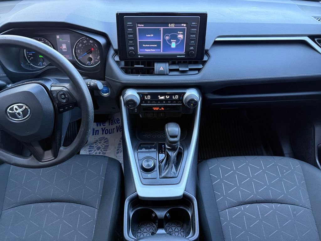 Used 2021 Toyota RAV4 XLE image 11