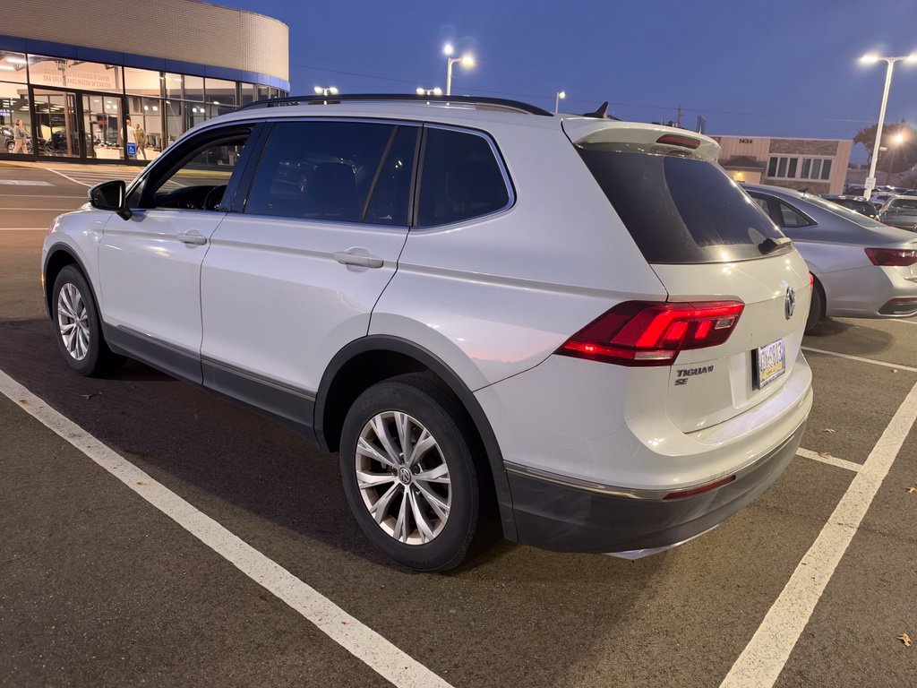 Used 2018 Volkswagen Tiguan SE AWD/4WD image 7
