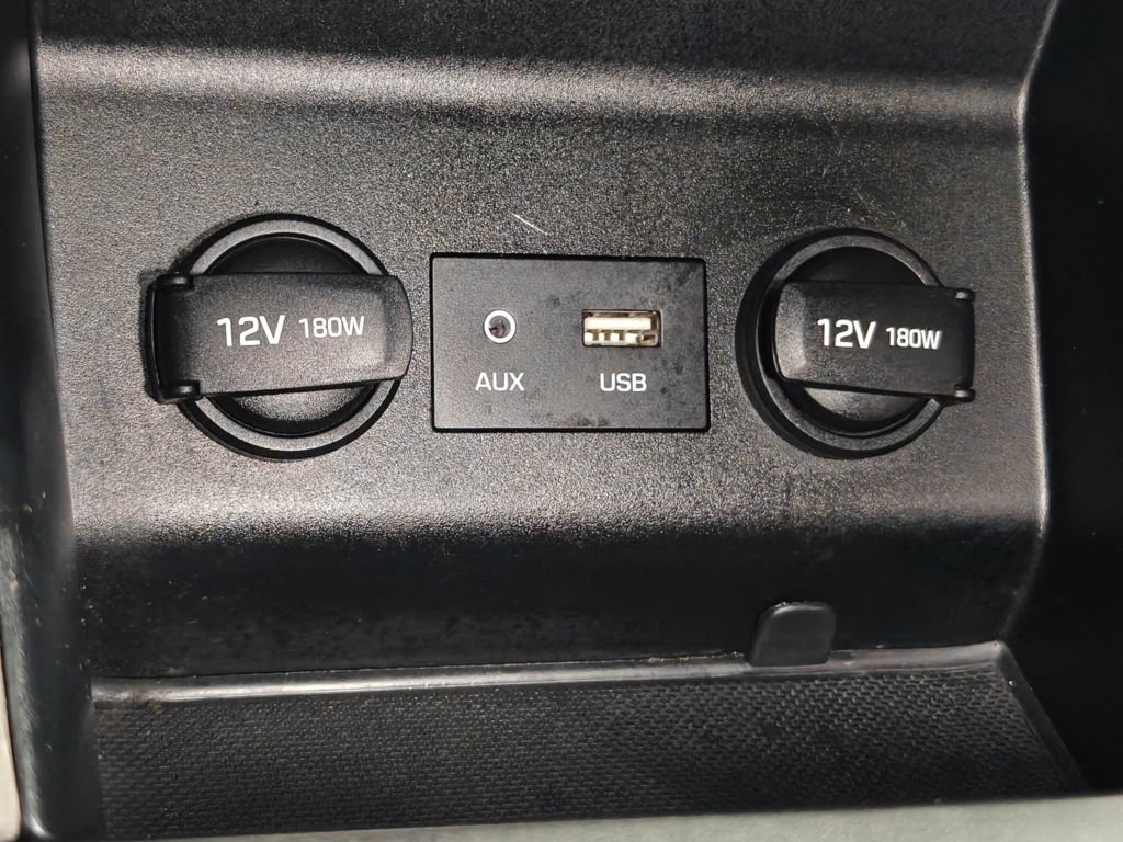 Used 2020 Hyundai Elantra Value Edition image 38