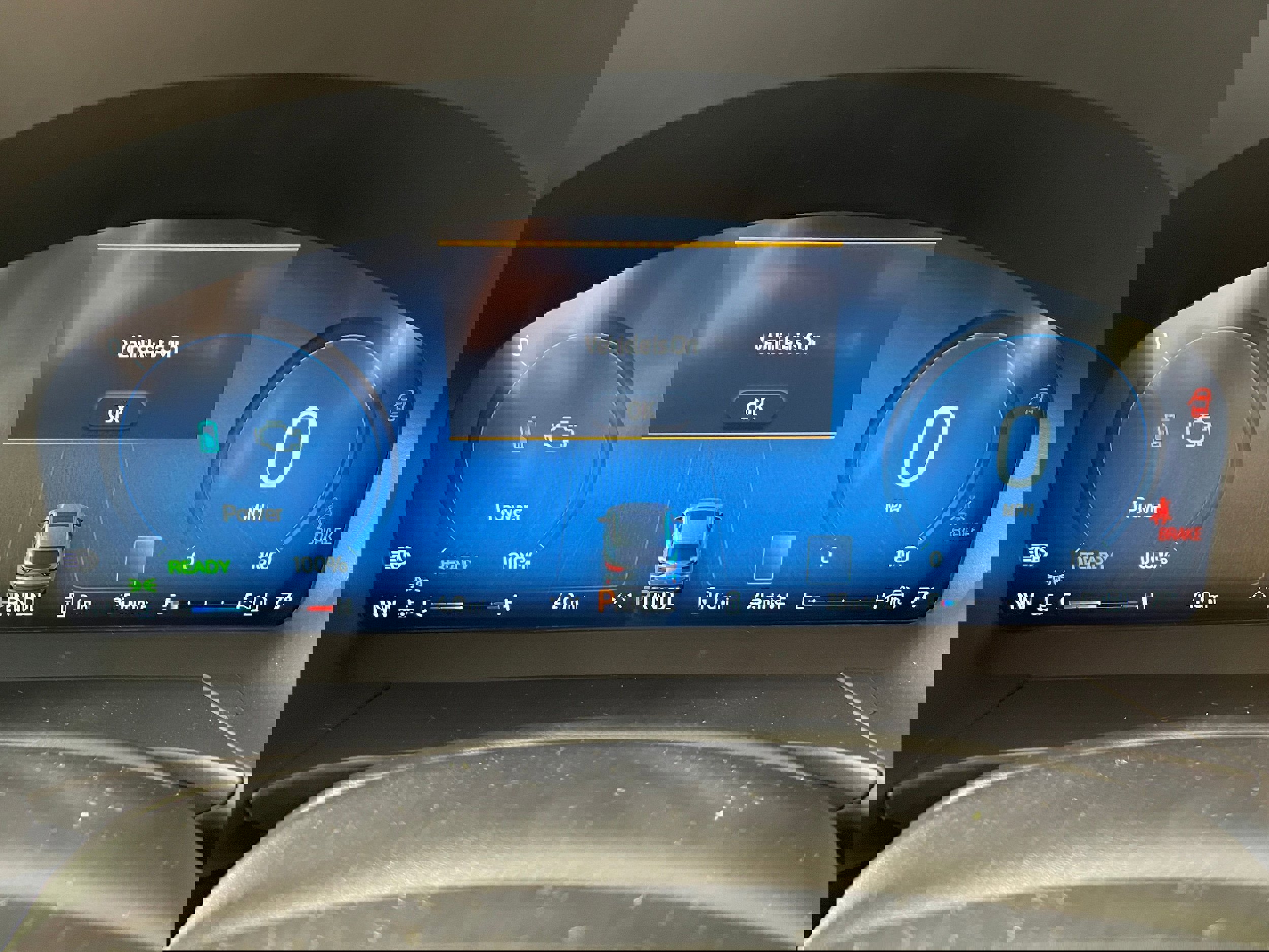 New 2025 Ford Escape SE w/ PHEV Premium Package image 3