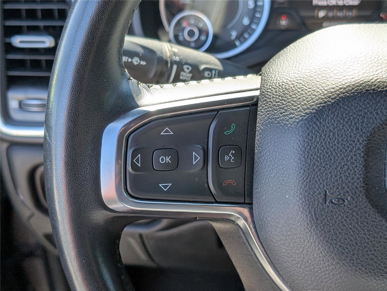 Used 2024 RAM 1500 Laramie image 21
