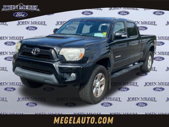Used 2015 Toyota Tacoma PreRunner w/ TRD Sport Package RWD image 1