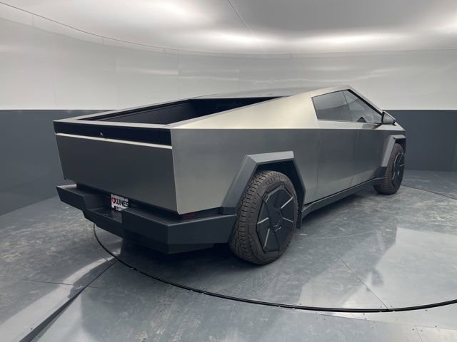 Used 2025 Tesla Cybertruck AWD Crew Cab image 7