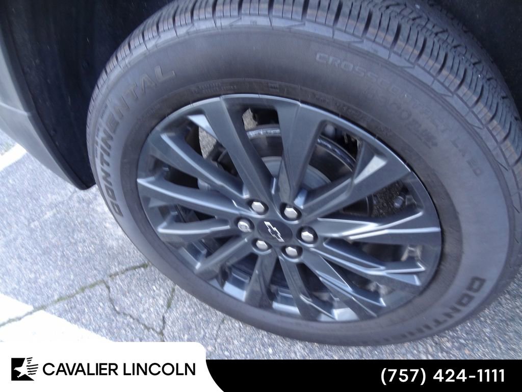 Used 2023 Chevrolet Traverse RS AWD/4WD image 12