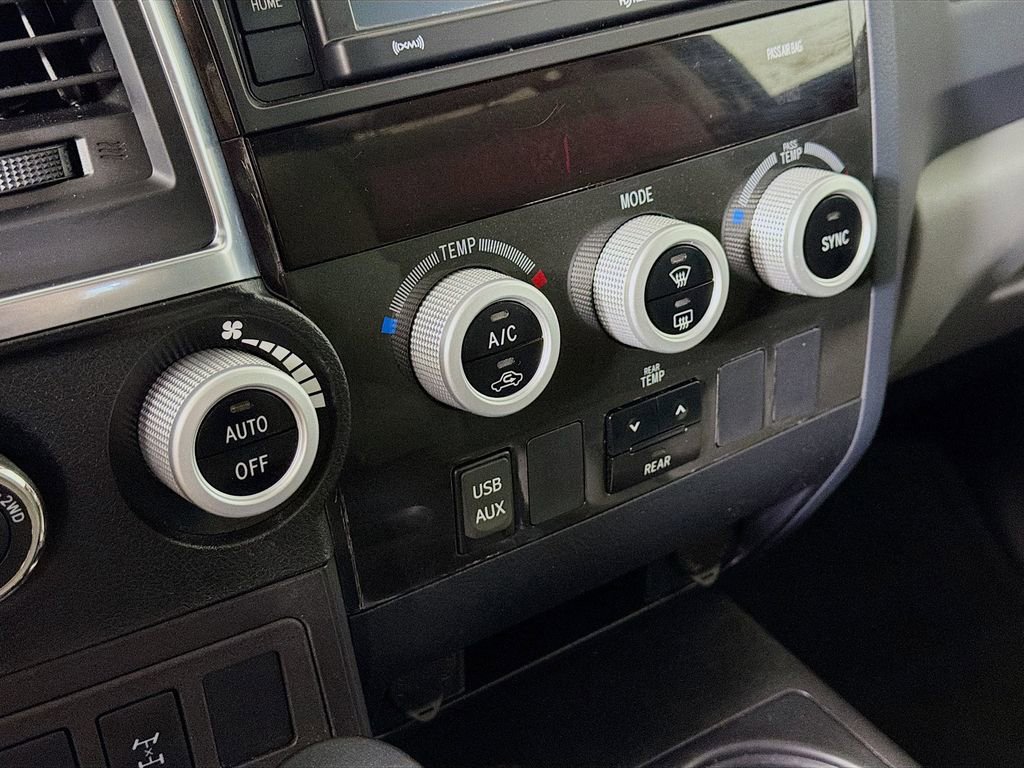 Used 2018 Toyota Sequoia SR5 image 17