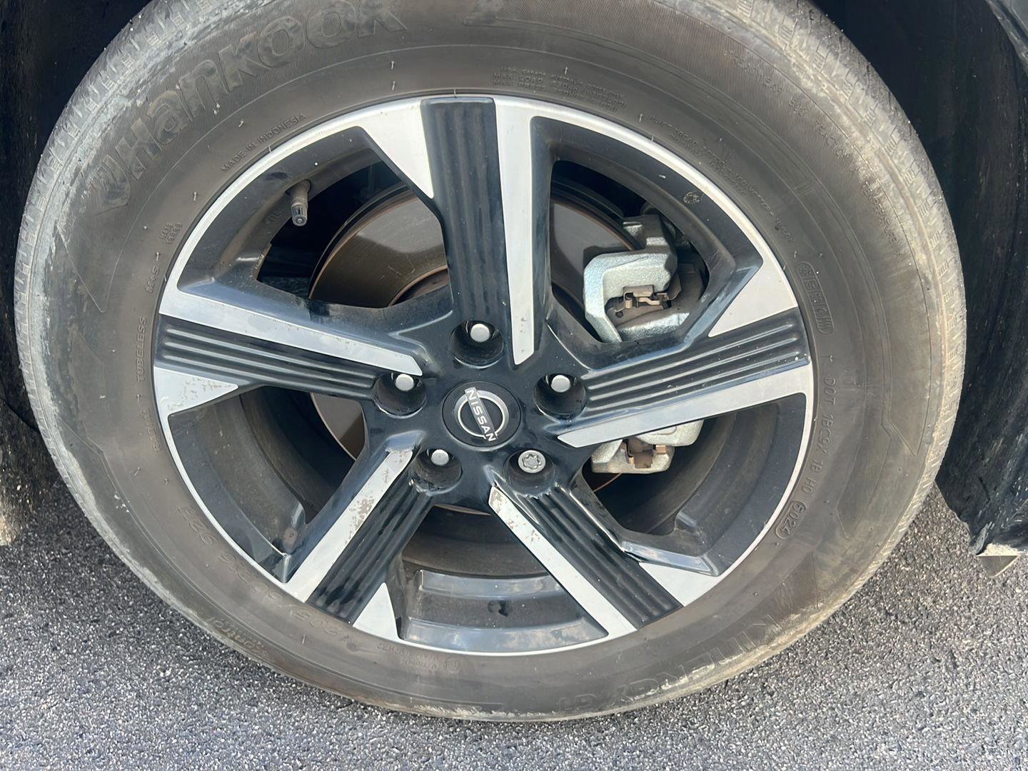 Certified 2025 Nissan Sentra SV w/ Trunk Package FWD image 6