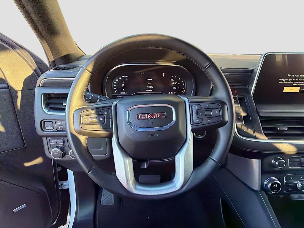 Used 2024 GMC Yukon SLT image 40