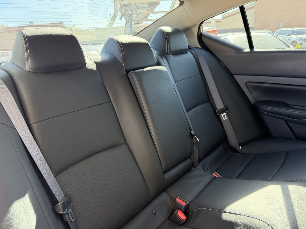 Used 2025 Nissan Altima 2.5 SL AWD/4WD image 36