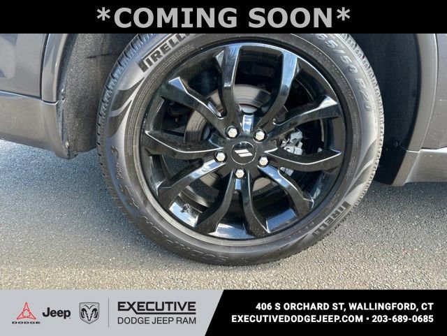 Used 2019 Dodge Durango R/T w/ Blacktop Package AWD/4WD image 16