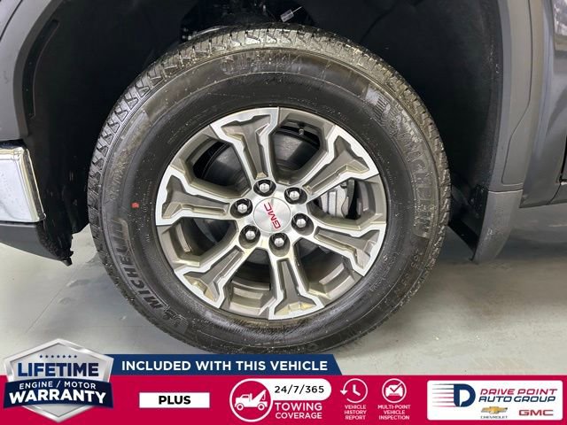 Used 2026 GMC Sierra 1500 SLT image 14