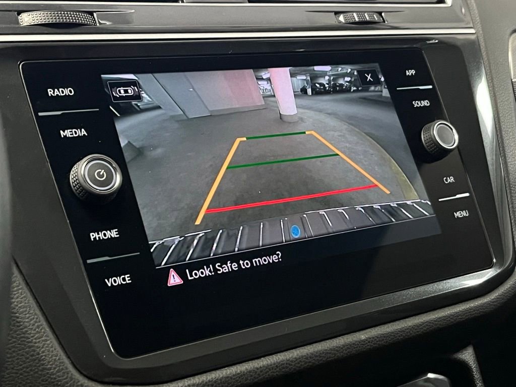 Certified 2024 Volkswagen Tiguan SE AWD/4WD image 29