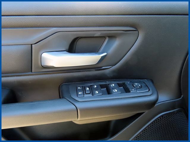 New 2026 RAM 1500 Express AWD/4WD image 12