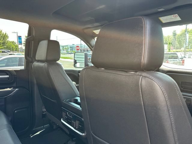 Used 2023 GMC Sierra 2500 AT4 AWD/4WD image 18