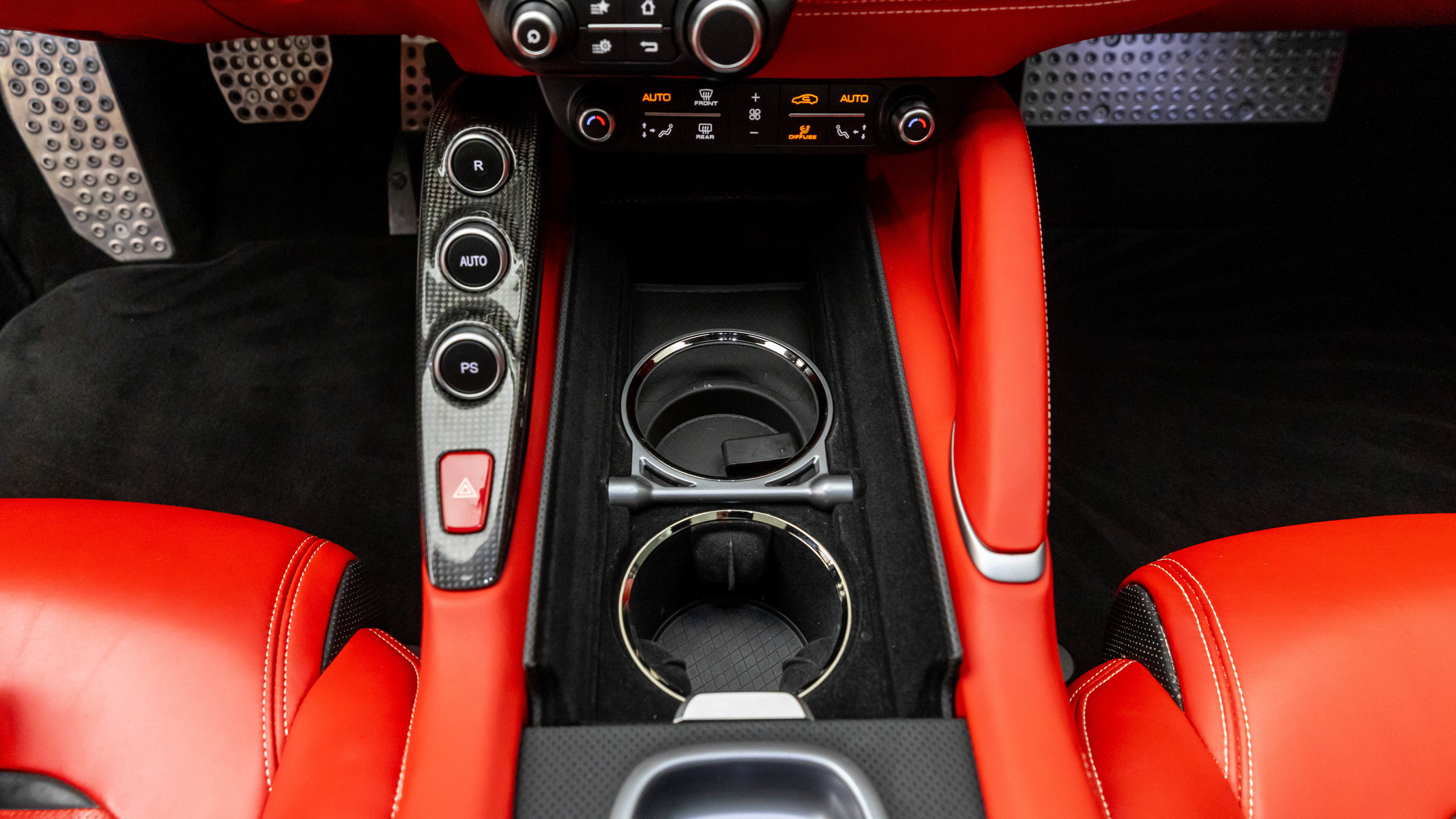 Used 2020 Ferrari GTC4Lusso T RWD image 51