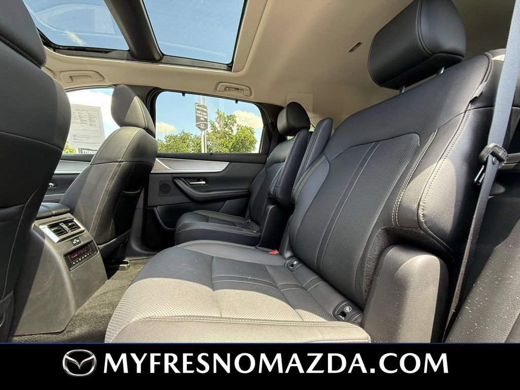 Certified 2024 MAZDA CX-90 Plug-In Hybrid w/ Premium Pkg AWD/4WD image 34