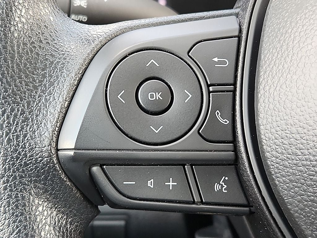 Used 2026 Toyota Corolla LE FWD image 21