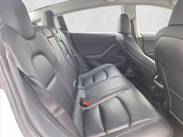 Used 2021 Tesla Model 3 Performance image 17