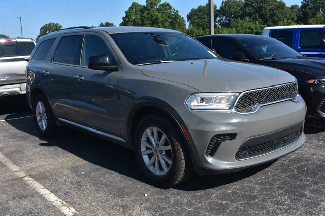 Used 2023 Dodge Durango SXT Launch Edition RWD image 3