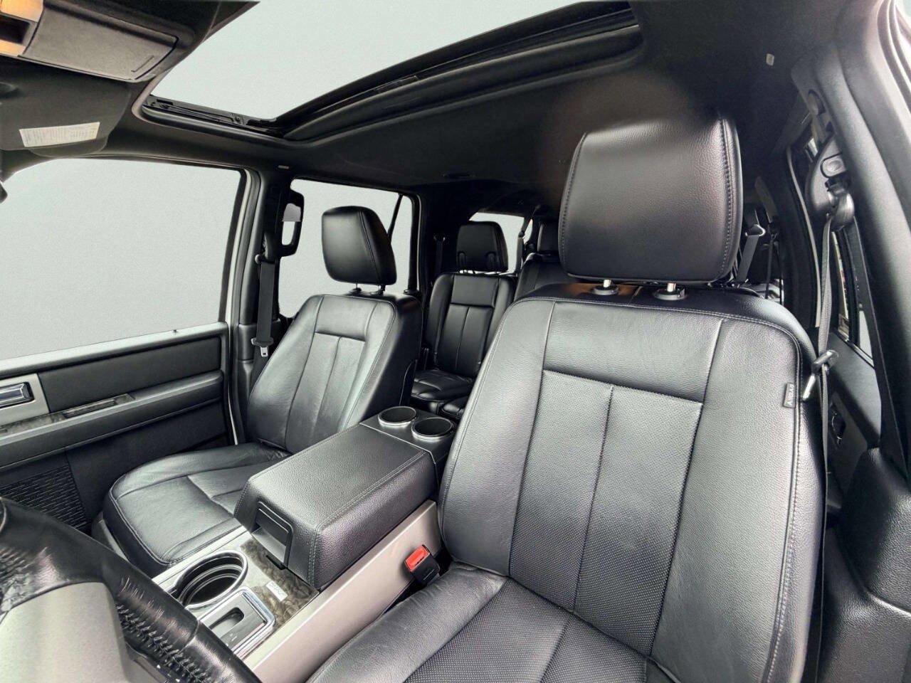 Used 2017 Ford Expedition EL Limited w/ Equipment Group 301A image 22