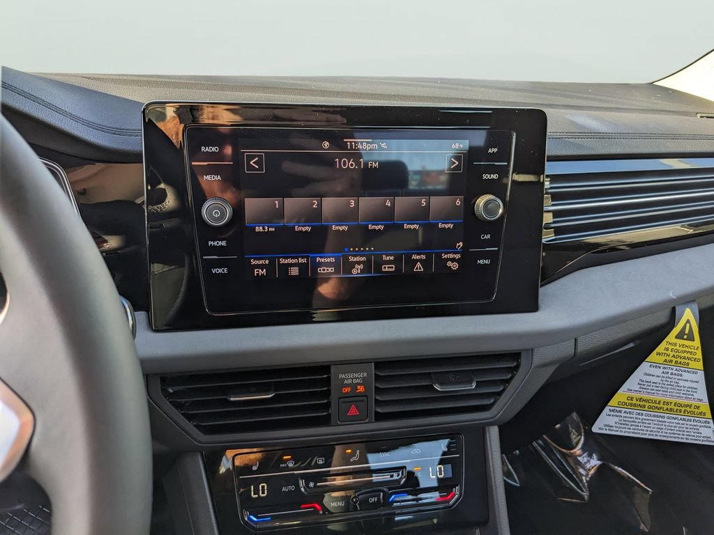 New 2026 Volkswagen Jetta SE FWD image 18