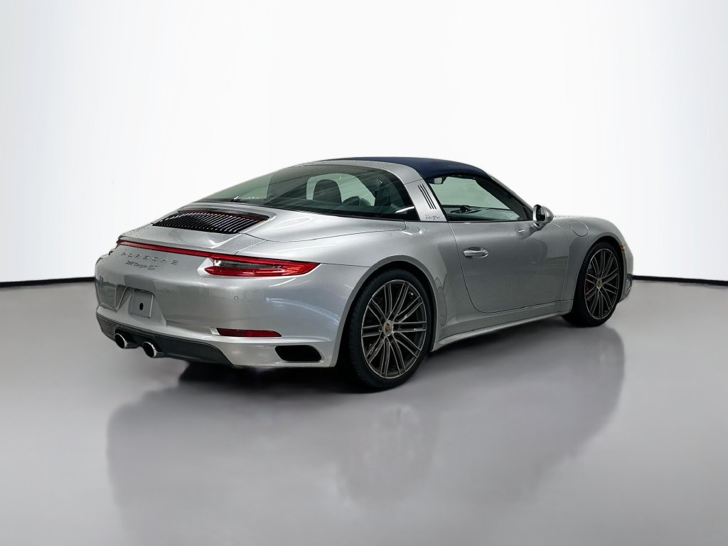 Used 2017 Porsche 911 Targa 4S AWD/4WD image 9
