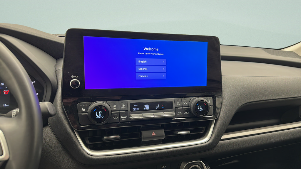 Used 2025 Toyota Grand Highlander AWD image 17