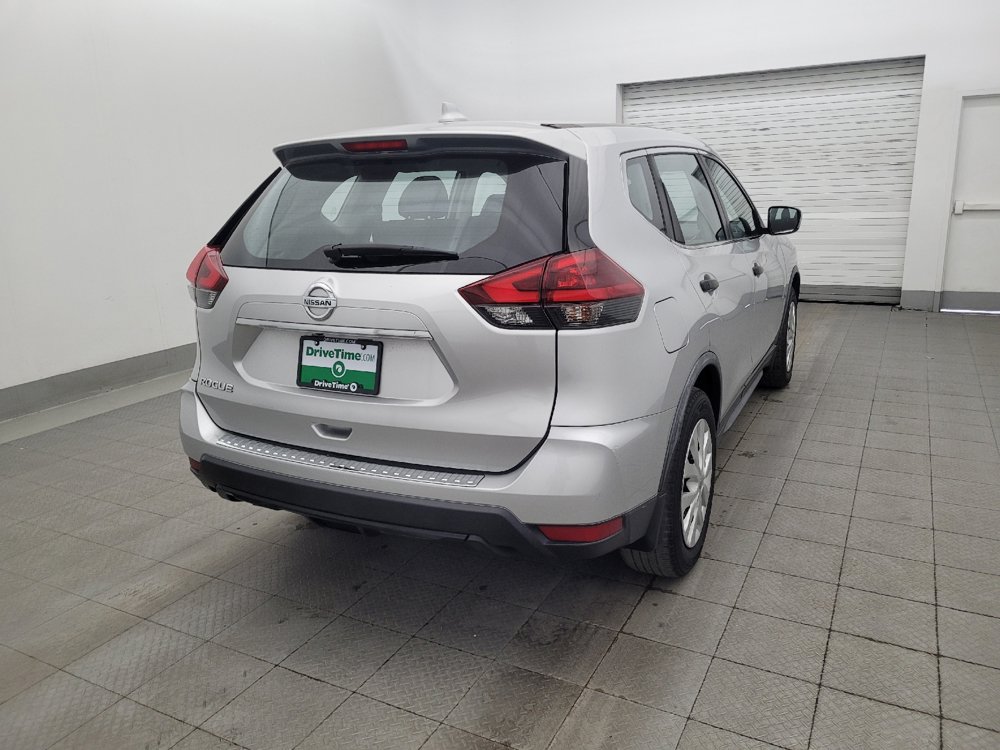 Used 2018 Nissan Rogue S FWD image 9