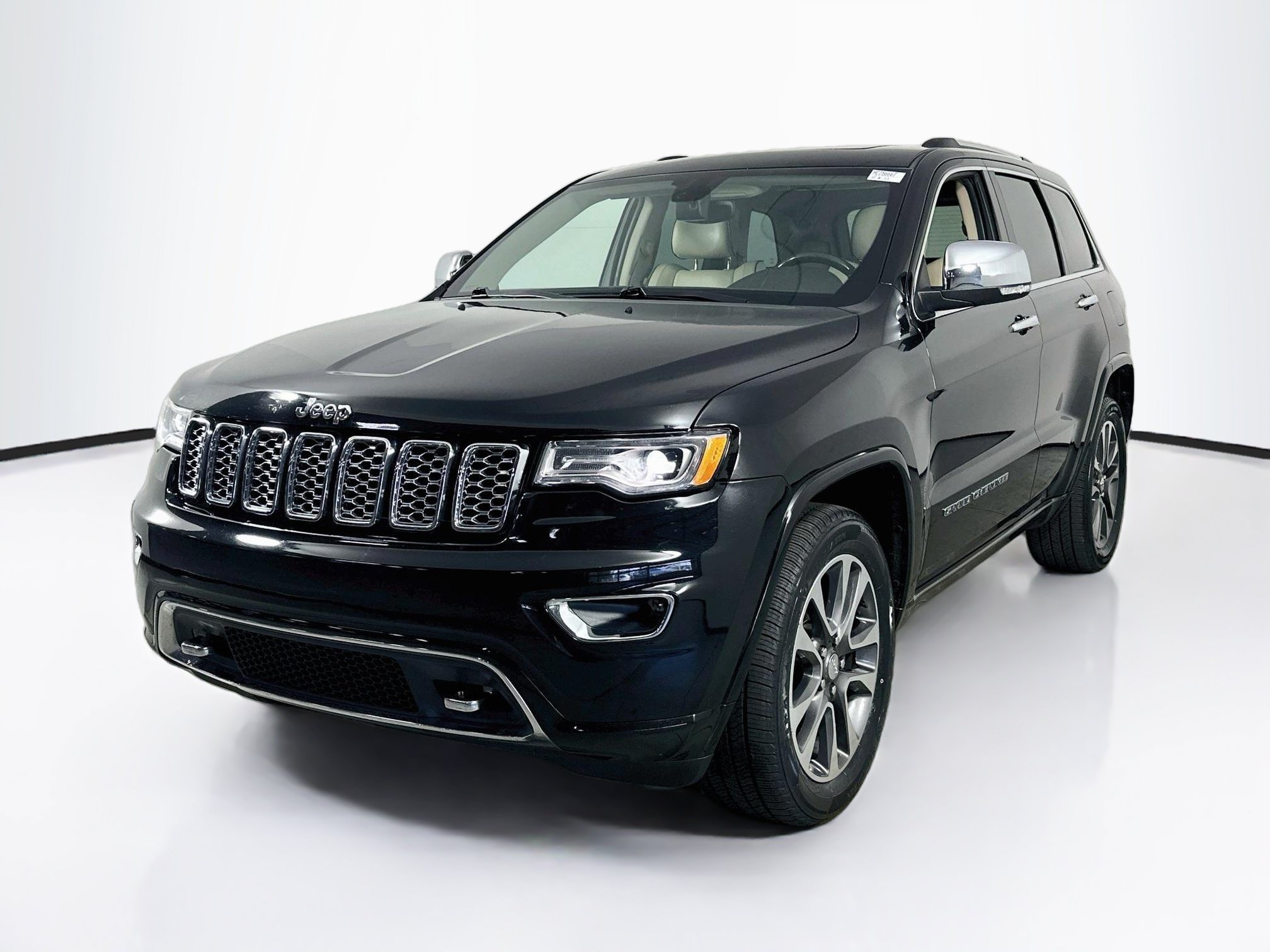 Used 2017 Jeep Grand Cherokee Overland AWD/4WD video 1