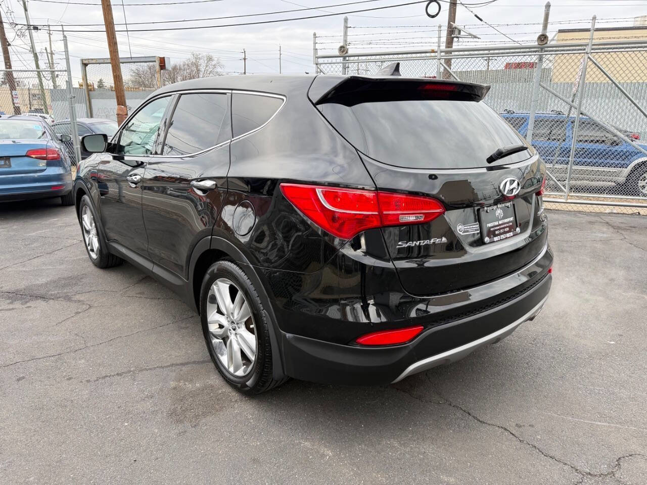 Used 2013 Hyundai Santa Fe Sport 2.0T w/ Technology Pkg image 4