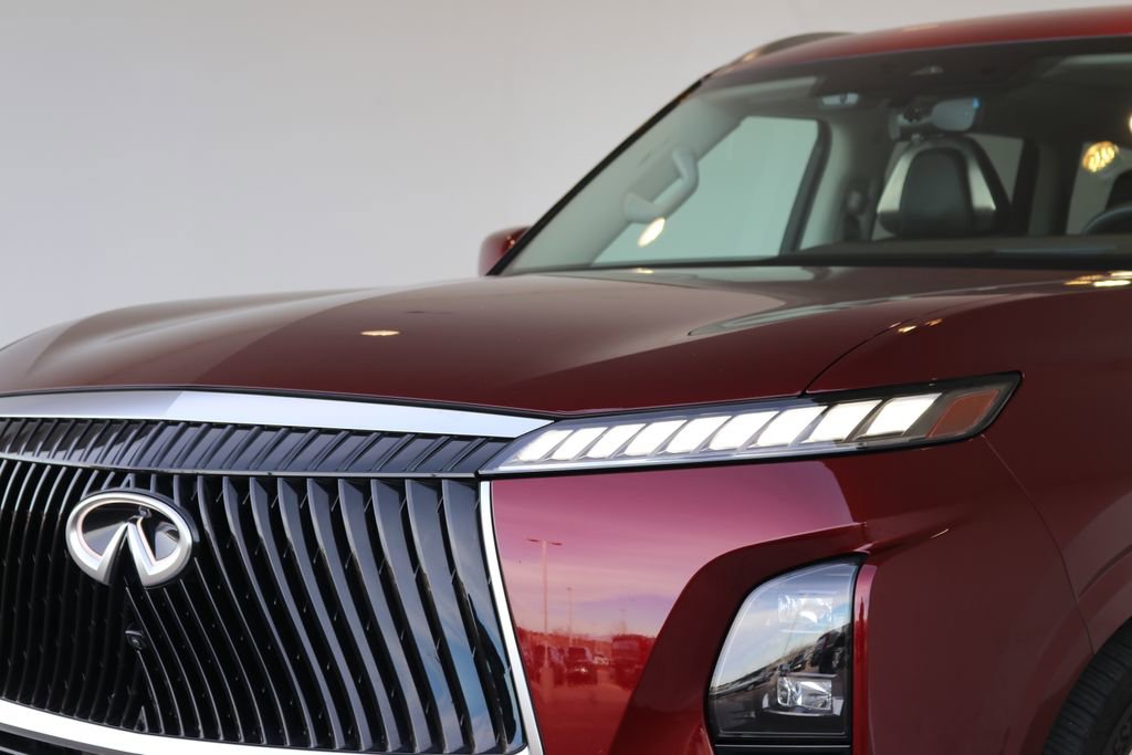 Certified 2025 INFINITI QX80 Sensory image 11