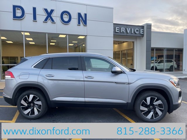 New 2025 Volkswagen Atlas Cross Sport SEL image 8