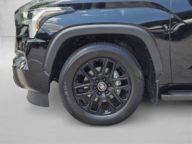 Used 2025 Toyota Sequoia Limited AWD/4WD image 10