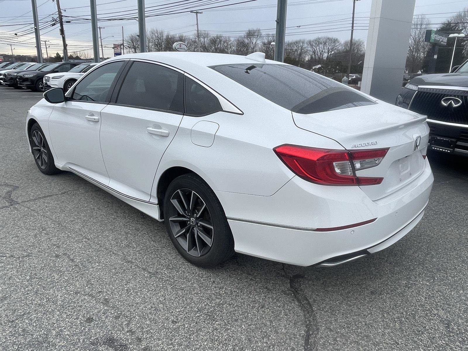 Used 2022 Honda Accord EX-L image 6